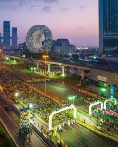 UAE : 4th edition of Dubai Run turns Sheikh Zayed Road into the world's largest running track(image courtesy twitter)