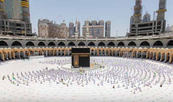 Fully vaccinated children can now worship at two Holy Mosques