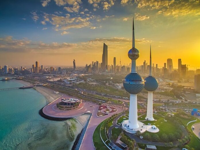Kuwait considers to limit length of stay for ex-pats to five years