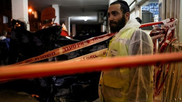 Palestinian gunman kills five people in Israel