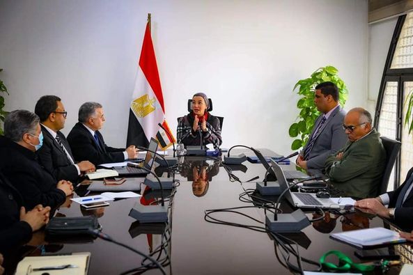 Egypt: Minister Yasmin Fouad discusses policies to convert waste into electricity in Giza (image credits Facebook)