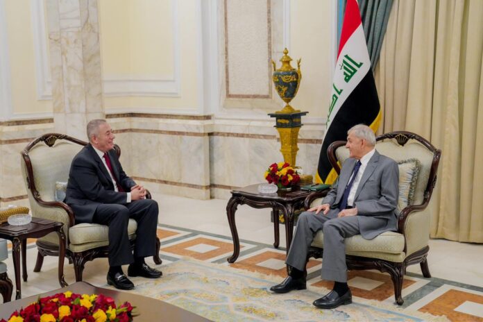 Iraqi President Abdul Latif Jamal Rashid hosts Jordanian Ambassador for diplomatic meeting