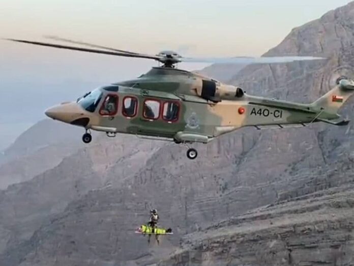 Oman: Police airlift female mountain climber in a rescue operation credit: google