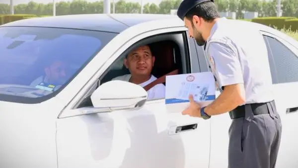 The initiative not only rewards good drivers with Adnoc petrol cards but also includes the distribution of gifts and brochures on road safety