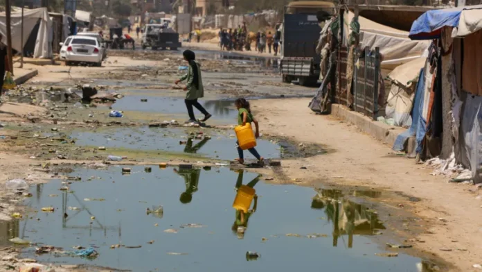 The presence of polio traces was identified in sewage samples collected from two sites in Gaza approximately a month ago