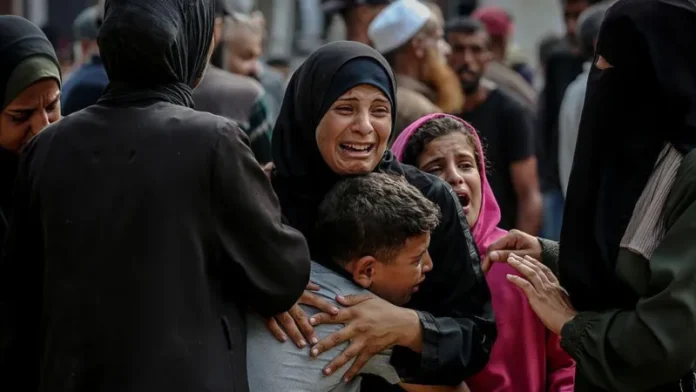 Palestinians rush to collect scarce aid supplies in Gaza as famine deepens and humanitarian agencies warn of worsening starvation