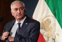 Exiled Shah’s Son Calls for Global Support as Iran Protests Escalate Reza Pahlavi addresses reporters in Washington, urging international action to support Iranian protesters amid deadly nationwide unrest