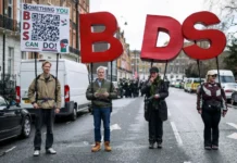 European Workers’ Boycotts Intensify Pressure Over Israel-Gaza Trade Disputes Protesters demonstrate outside European supermarkets urging boycotts of Israeli products during ongoing Gaza conflict and escalating humanitarian crisis concerns